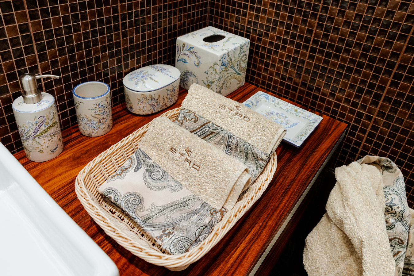 etro home britzo etro home britzo