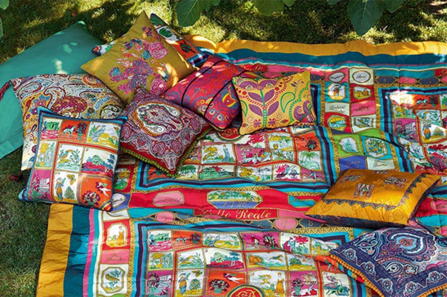 Etro-12.jpg Etro-12.jpg