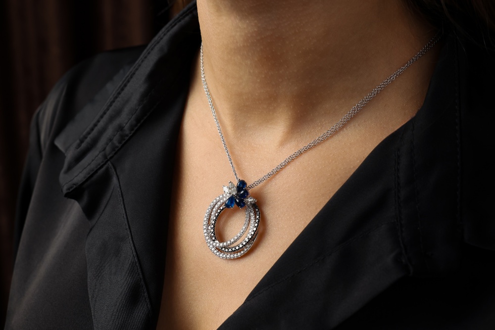 Подвеска на цепи Stefan Hafner  Подвеска на цепи Stefan Hafner  коллекция 2022-2023