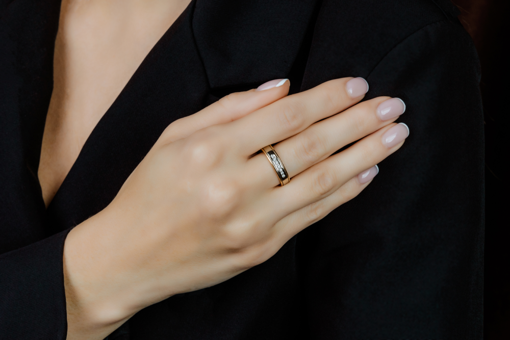 Кольцо Кольцо