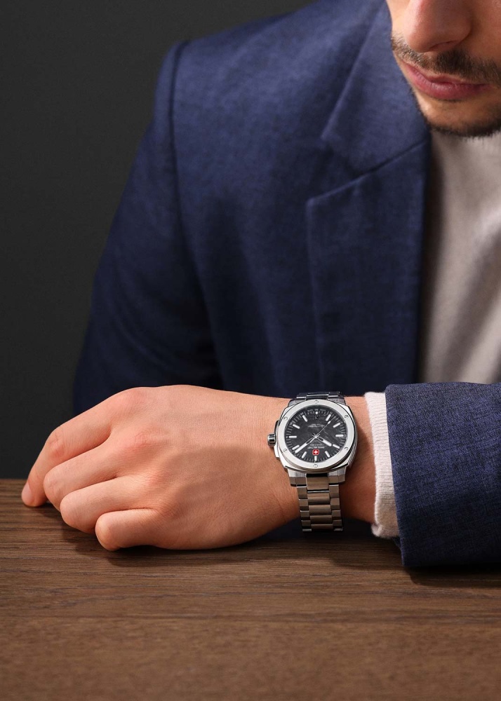 Часы Swiss Military Hanowa Sirius Lightning 			