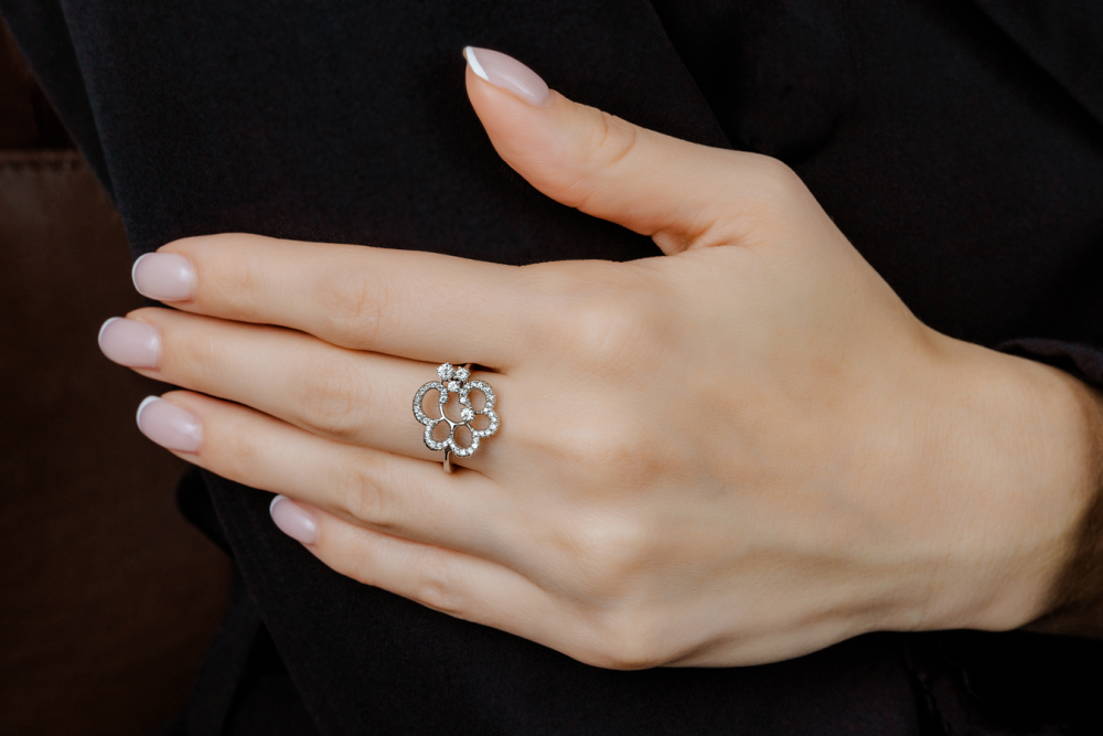 Кольцо Stefan Hafner Fiori di Bach Кольцо Stefan Hafner Fiori di Bach коллекция 2022-2023