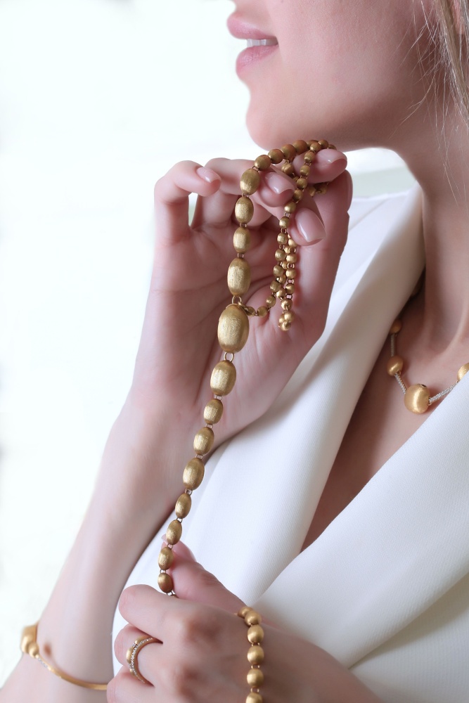 Колье Nanis Dancing in The Rain Gold Колье Nanis Dancing in The Rain Gold коллекция 2022-2023